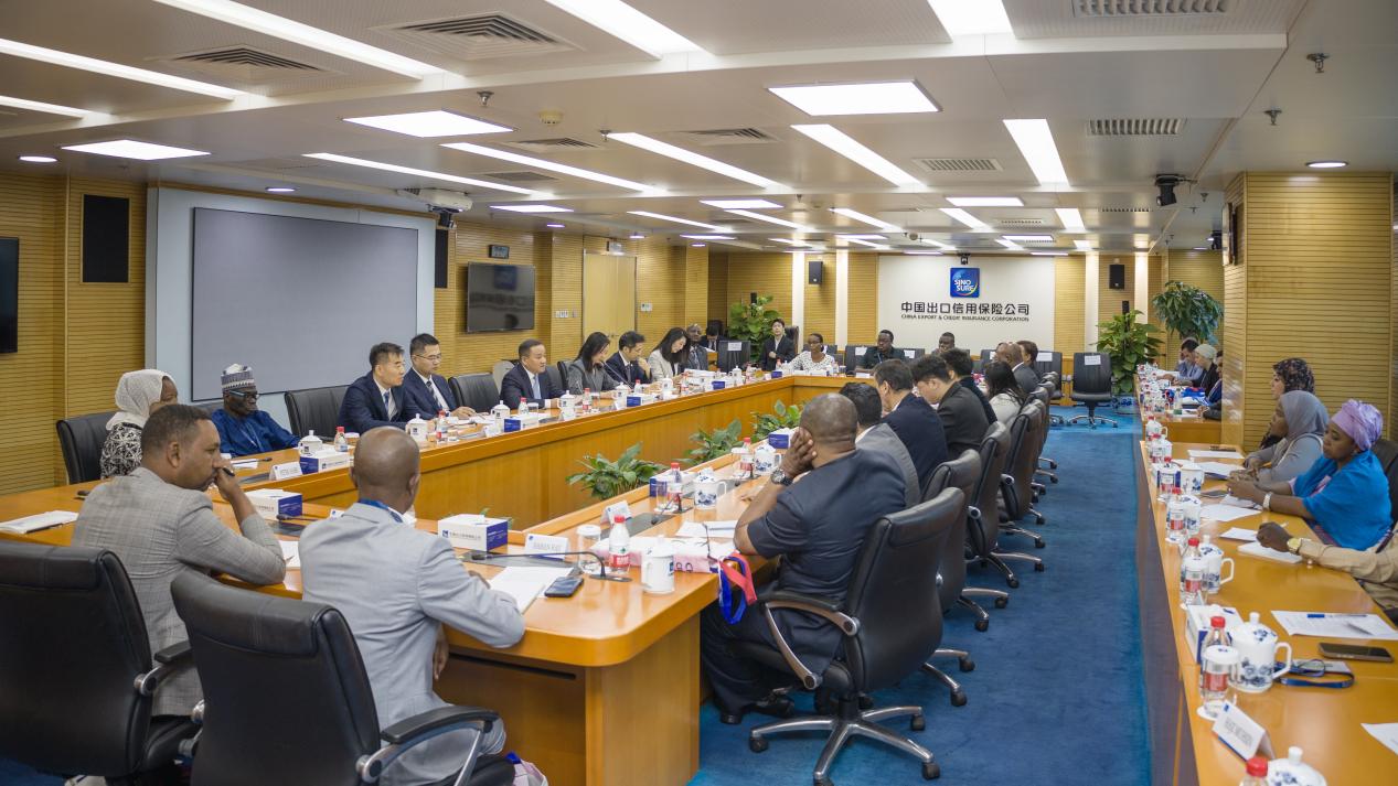 中國信保圓滿完成“2025年非洲出口信用機構(gòu)能力建設(shè)研修班”系列工作